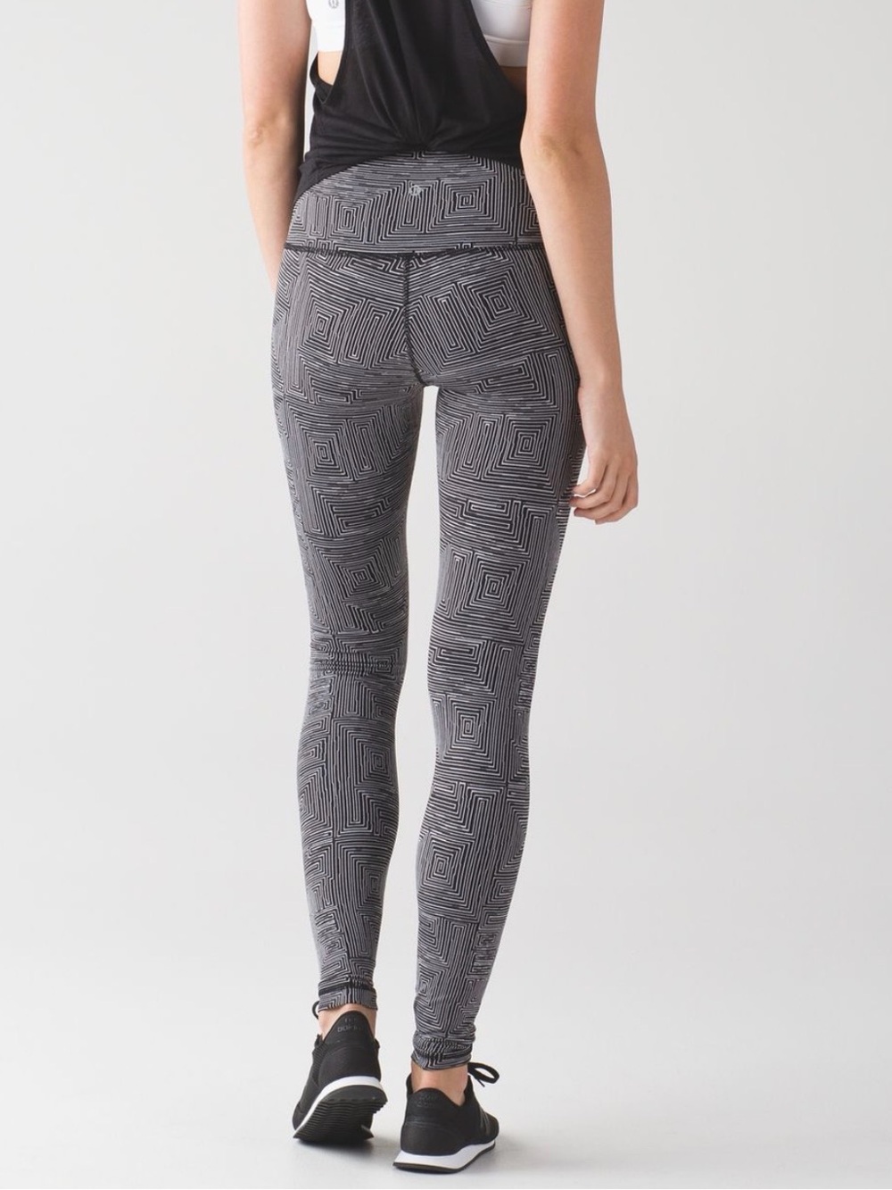 EUC High-Rise Wunder Under Leggings - Black/Gray
